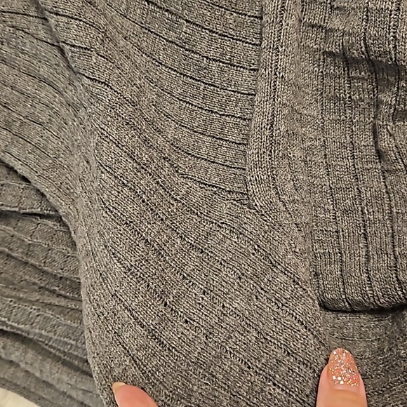 St John's Bay open front hi-lo gray knit cardigan Medium Office Travel - Picture 3 of 10